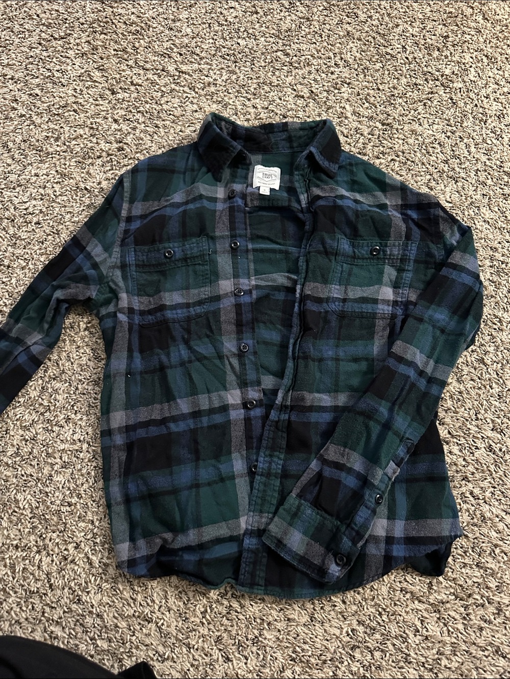 True Craft Men's Green & Black Plaid Button-Down Shirt  (MRO)